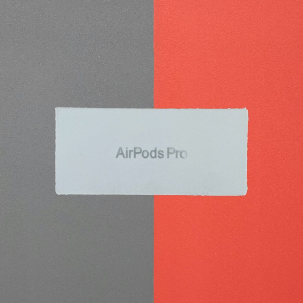 Apple AirPods Pro ANC with Charging Case - Picture 5 of 5